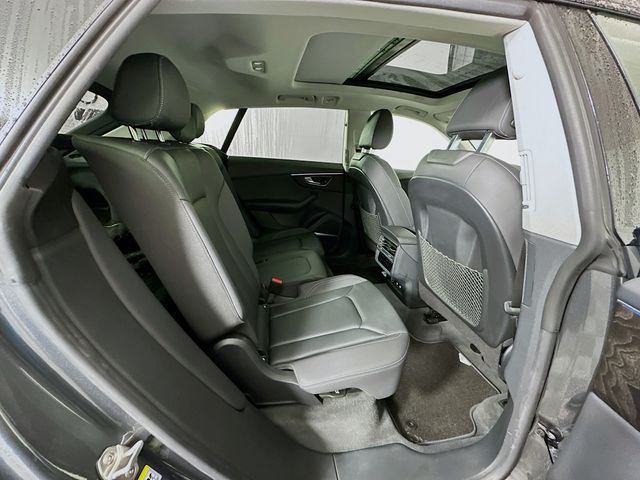 Thumbnail: 2019 Audi Q8 - 28