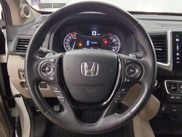 2016 – Honda – Pilot