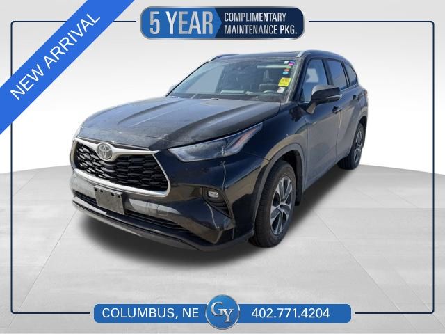 2023 Toyota Highlander XLE AWD