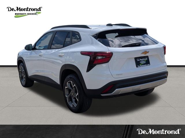 New 2026 White Chevrolet LT image 3