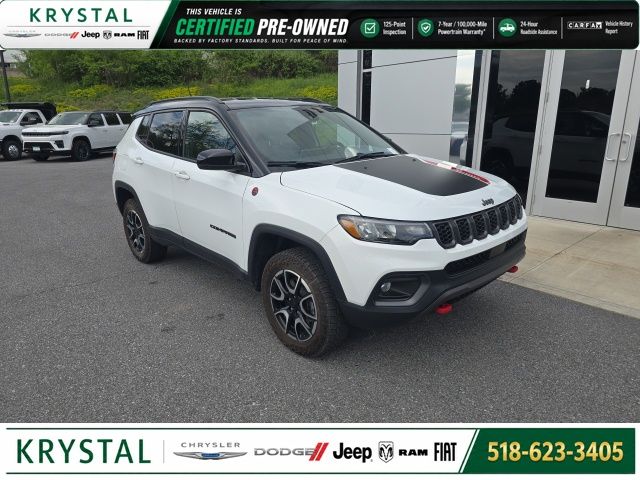 Bright White Clearcoat 2024 Jeep Compass SUV / Crossover Four-Wheel Drive 8-Speed Automatic