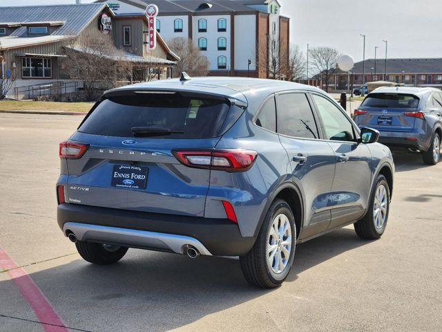 2025 Ford Escape Active photo