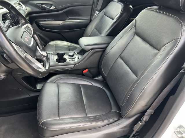 Used 2020 White GMC SLT image 35
