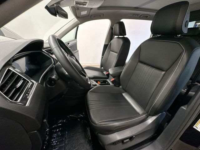 2024 Volkswagen Tiguan 2.0T SE Black at Sutliff Volkswagen