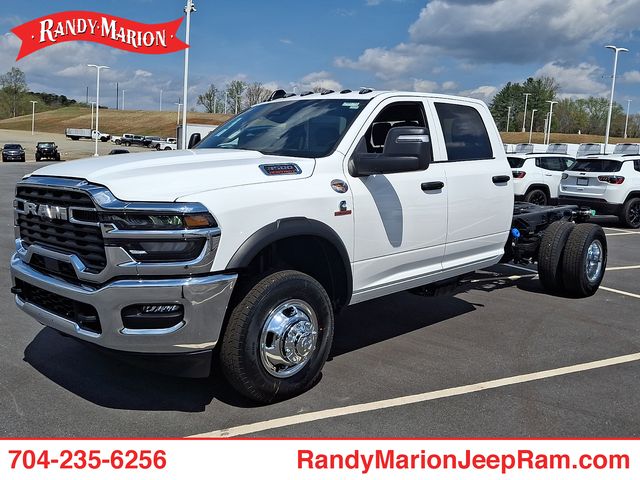 Bright White Clearcoat 2026 RAM 3500 Chassis Tradesman Crew Cab LB DRW 4WD Pickup Truck Four-Wheel Drive 8-Speed Automatic