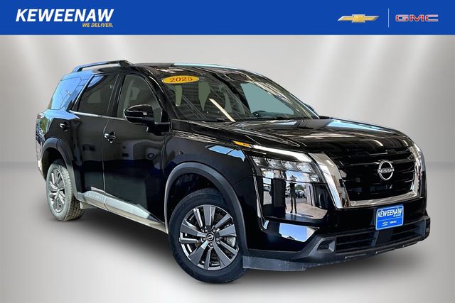 2025 Nissan Pathfinder SV 4WD