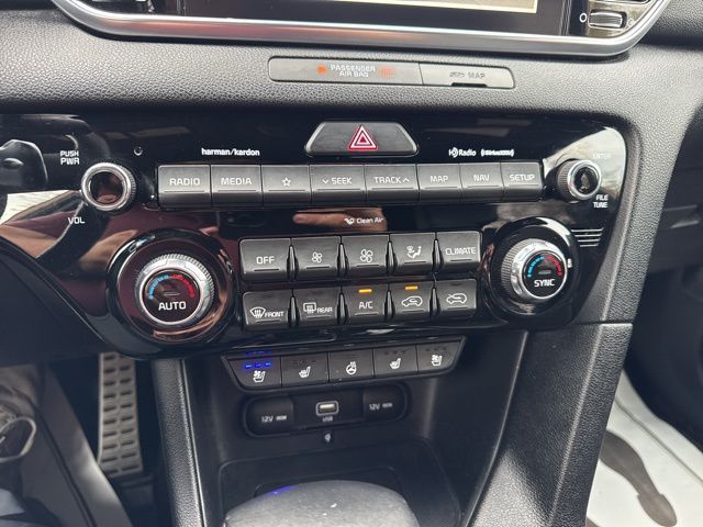 Used 2021 Brown Kia SX image 21