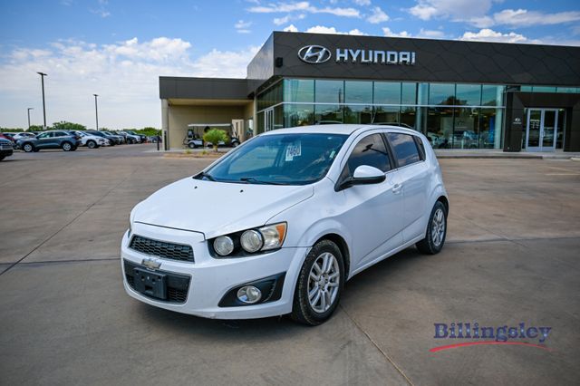Summit White 2014 Chevrolet Sonic Hatchback Front-Wheel Drive 6-Speed Automatic