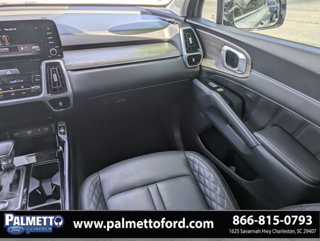 used 2022 Kia Sorento car, priced at $27,979