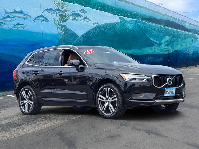 2020 Volvo XC60 T5 Momentum AWD's photo