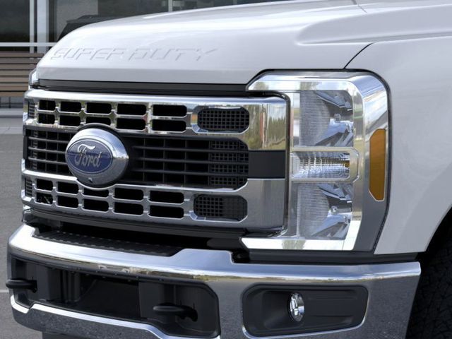 2024 Ford F-350SD XLT 17