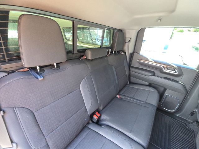 2023 Chevrolet Silverado 1500 LT:C02650