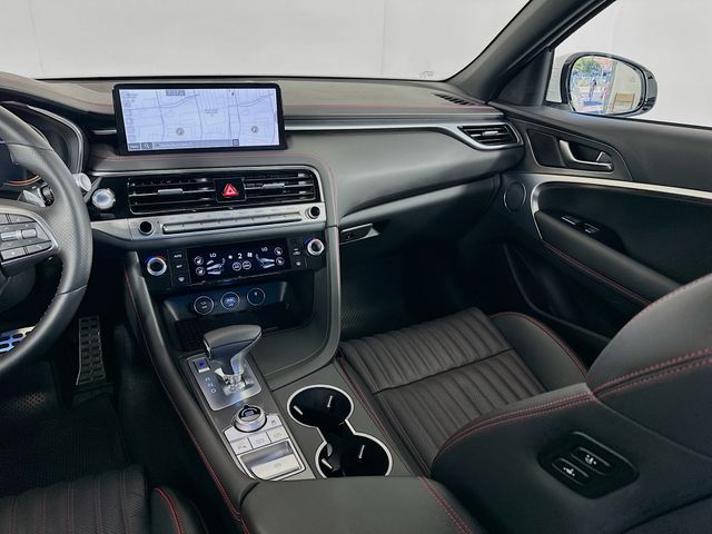 Thumbnail: 2025 Genesis G70 - 24