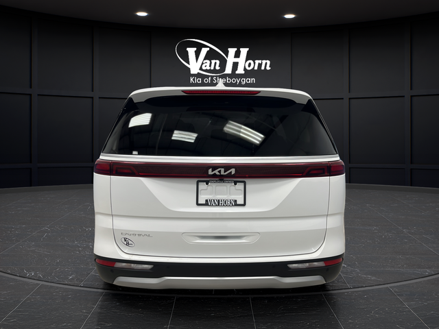 Used 2024 White Kia LX image 6