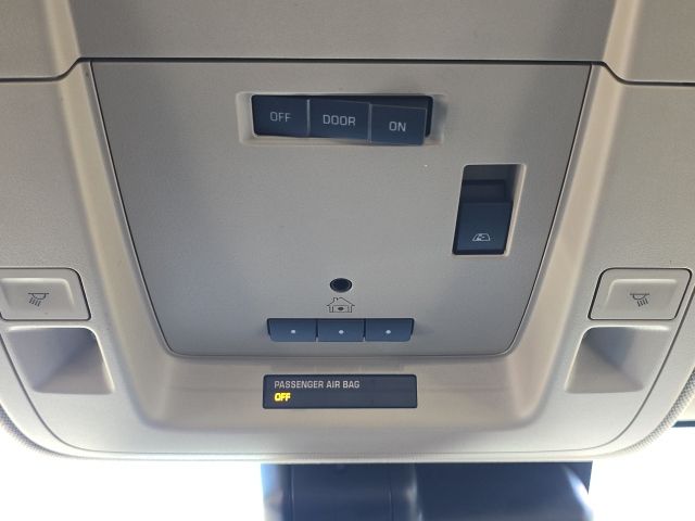 Photo of 2018 GMC Sierra 1500 SLT in Dallas, GA - 40,  2018 GMC Sierra 1500 SLT:C02374