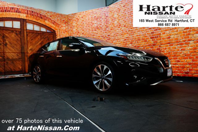 2023 Nissan Maxima Platinum