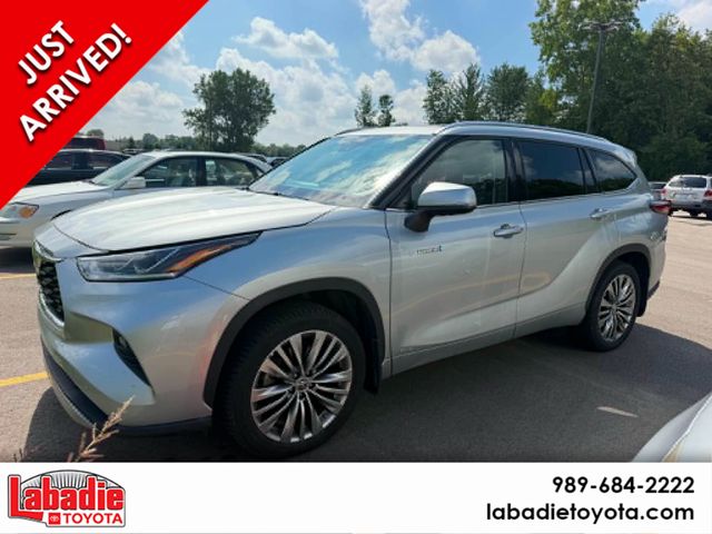 2021 Toyota Highlander Hybrid Plata (Celestial Silver Metallic) SUV/Crossover Tracción en las cuatro ruedas Transmisión variable continua