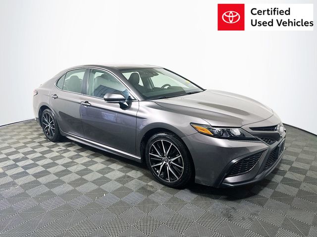 2024 Toyota Camry SE FWD