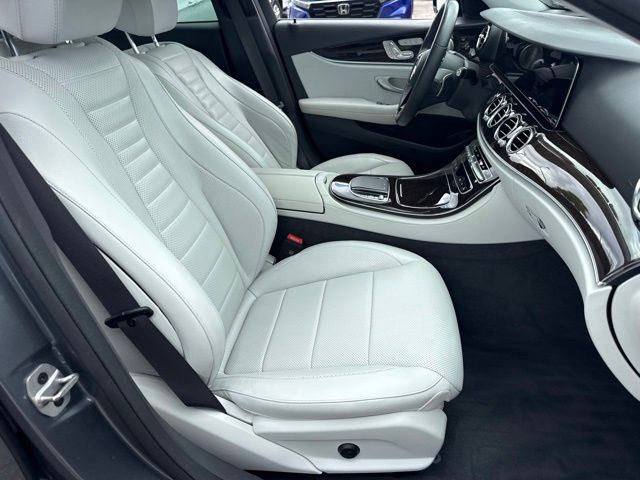 2023 Mercedes-Benz E-Class E450 - Photo 14