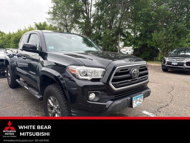 Midnight Black Metallic 2018 Toyota Tacoma Pickup Truck Four-Wheel Drive 6-Speed Automatic