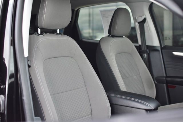 Used 2022 Ford Escape Hybrid SE 4D Sport Utility