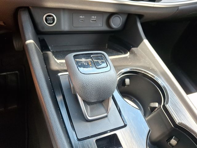 Used 2023 Nissan Rogue SUV