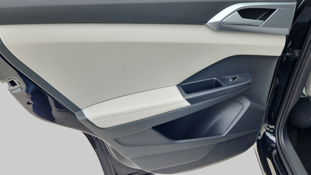 2025 Volkswagen Taos