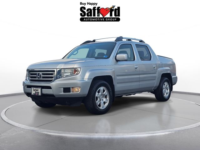 Alabaster Silver Metallic 2013 Honda Ridgeline Pickup Truck Four-Wheel Drive 5-Speed Automatic