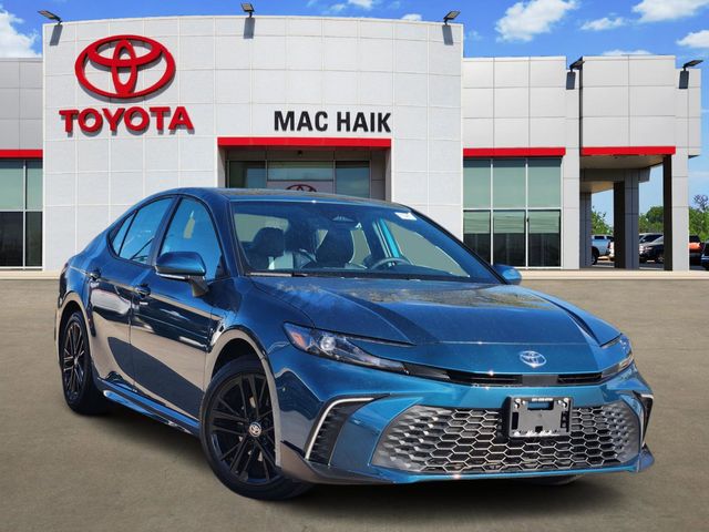 2026 Toyota Camry SE FWD