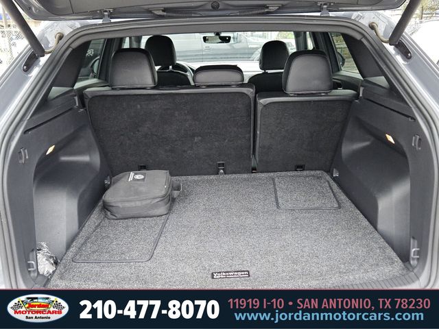 Used Car 2022 Volkswagen Atlas Cross Sport  3.6l V6 Se W/technology For Sale Under $30,000 In San Antonio, Texas