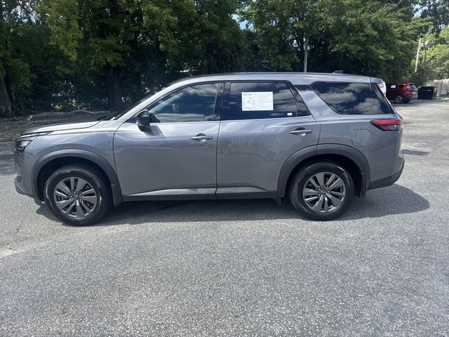 Used 2024 Gray Nissan S image 8