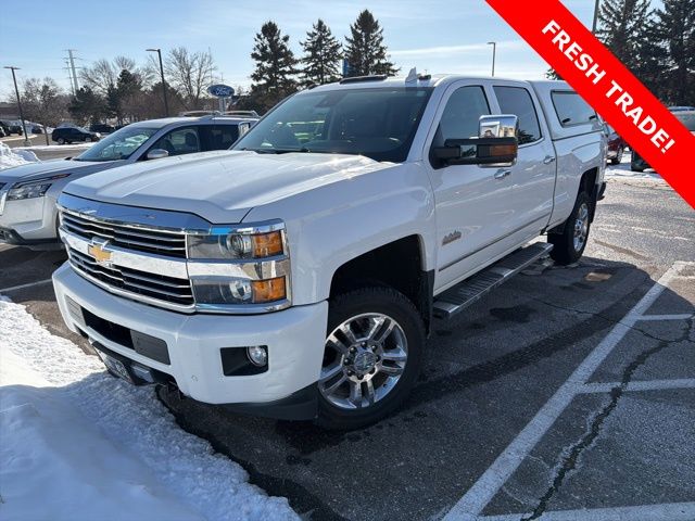 2016 Chevrolet Silverado 2500HD High Country Crew Cab 4WD