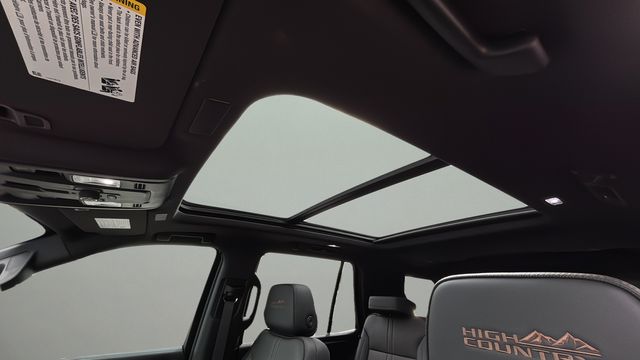 Used 2025 Black Chevrolet High Country image 19