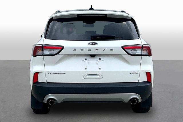2022 Ford Escape Titanium - 4