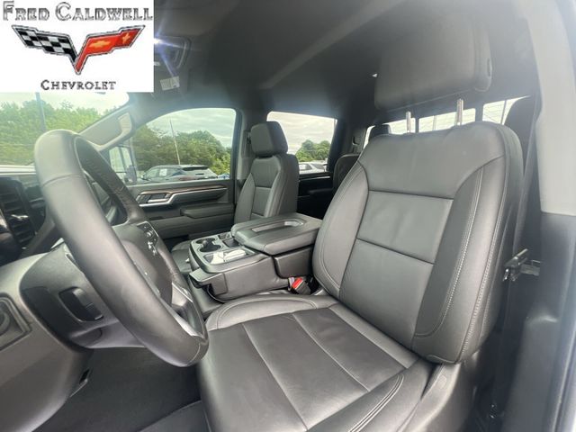 ChevroletSilverado 2500HD24