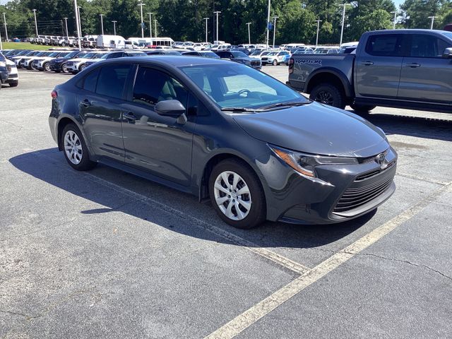 2025 Toyota Corolla LE FWD