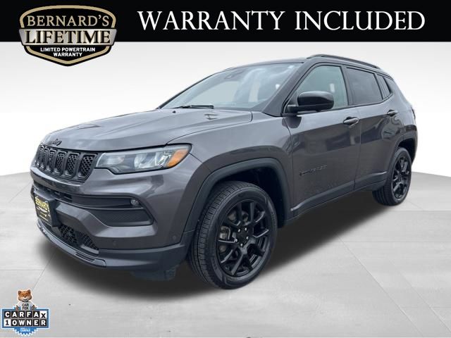 Gray (Granite Crystal Metallic Clearcoat) 2023 Jeep Compass Altitude 4WD SUV / Crossover Four-Wheel Drive 8-Speed Automatic