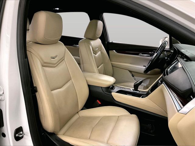 2018 Cadillac XT5 Luxury - 7