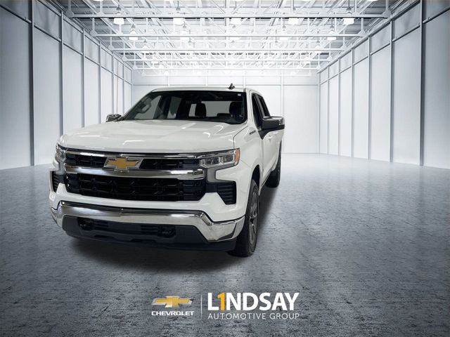 2022 Chevrolet Silverado 1500 LT Crew Cab 4WD