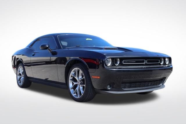 Pitch Black Clearcoat 2021 Dodge Challenger Coupe Rear-Wheel Drive 8-Speed Automatic
