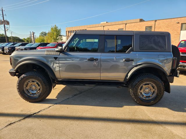 2024 Ford Bronco Badlands Gray at Community Kia