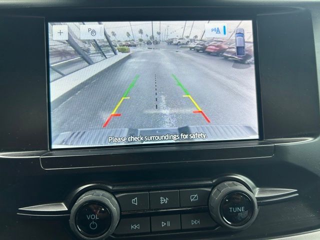Used 2023 Avalanche Ford XL image 8