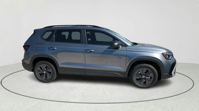2025 Volkswagen Taos