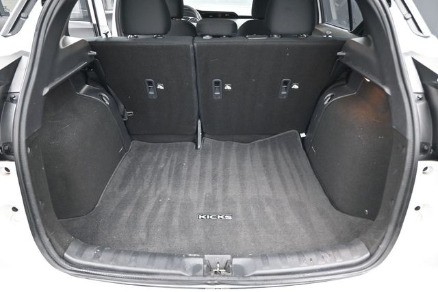 Used 2024 Nissan Kicks SUV