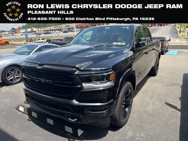 Diamond Black Crystal Pearlcoat 2019 RAM 1500 Pickup Truck Four-Wheel Drive 8-Speed Automatic