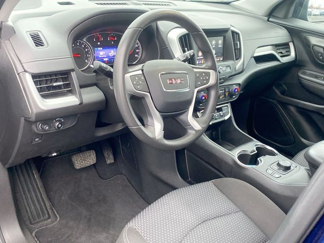 2022 GMC Terrain SLE 10