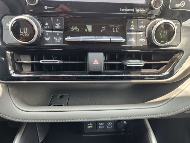 2022 Toyota Highlander XLE Gray at Toyota of Victoria
