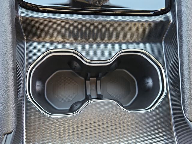 New 2025 White Jeep Altitude X image 16