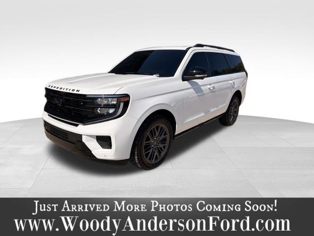 Oxford White 2025 Ford Expedition SUV / Crossover Four-Wheel Drive Automatic