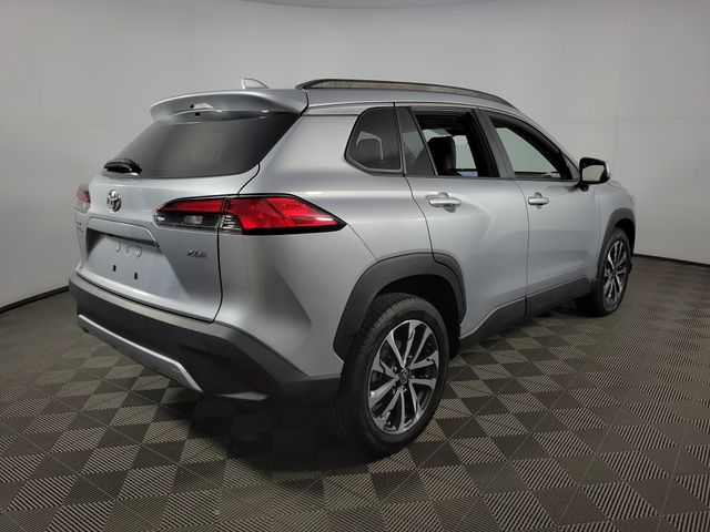 2024 Toyota Corolla Cross XLE - Photo 8